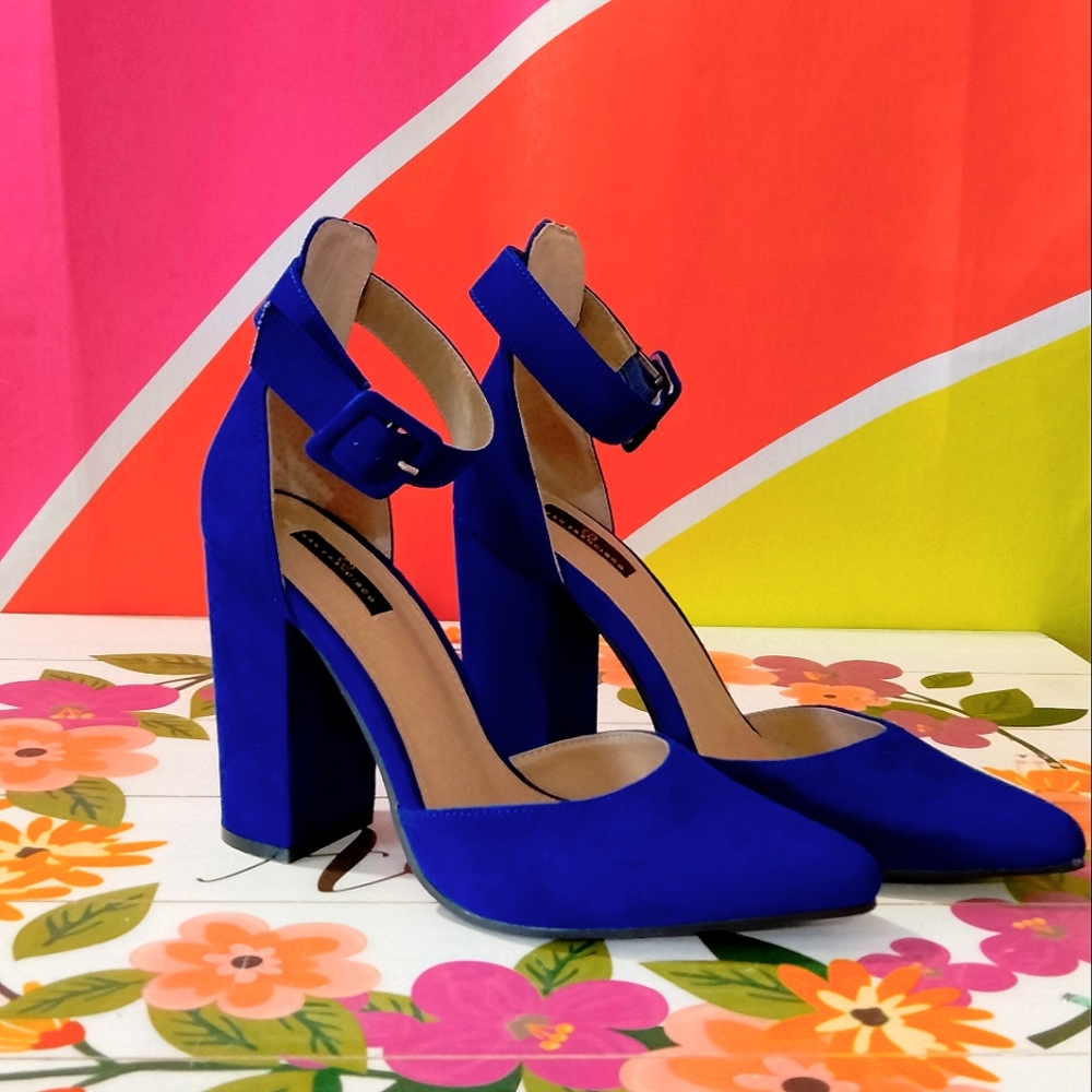 Royal Blue San Francisco Size 7 1/2